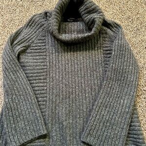 Simply Vera Vera Wang Gray Cowl Neck Sweater